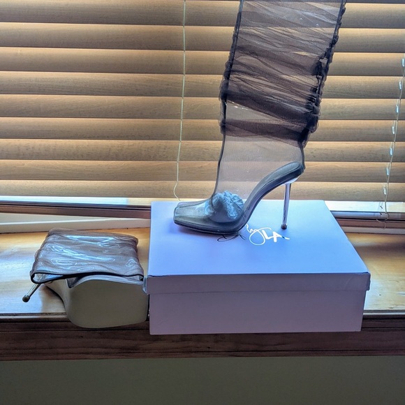 BFlyLA Knee High Brown; PVC, air holes, 4 inch gold heel and brown mesh - Picture 6 of 7